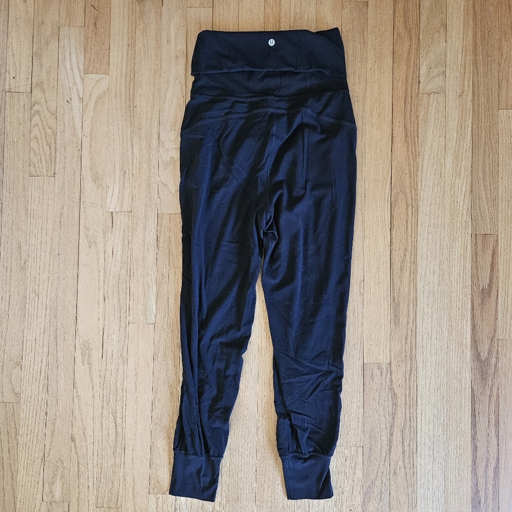 Align Super High Rise Ribbed Jogger *Full Length - Picture 3 of 7